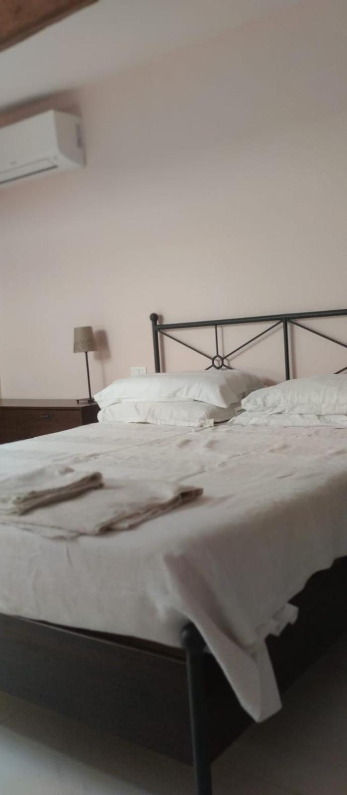 My Room Livorno Bagian luar foto
